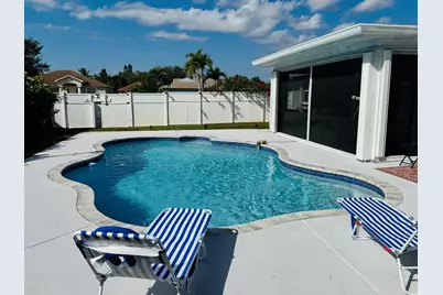 634 SE Whitmore Drive, Port Saint Lucie, FL 34984 - Photo 4