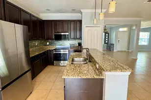 520 SW Dailey Ave, Port Saint Lucie, FL 34953 - Photo 8