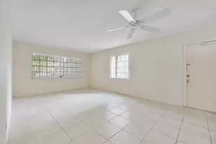 10109 S 44th Dr, Boynton Beach, FL 33436 - Photo 6