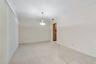 10109 S 44th Dr, Boynton Beach, FL 33436 - Photo 8