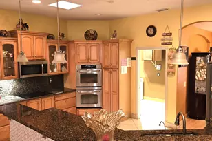 882 Palo Alto St SE, Palm Bay, FL 32909 - Photo 8