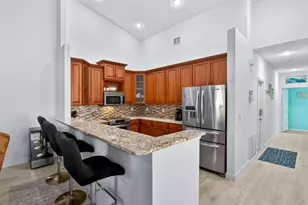 233 W Coral Trace Cir, Delray Beach, FL 33445 - Photo 14