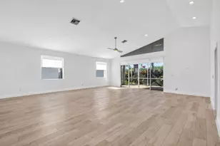 11921 Fountainside Cir, Boynton Beach, FL 33437 - Photo 8