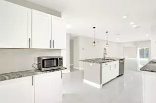 5901 White Cypress Dr, Lake Worth, FL 33467 - Photo 12