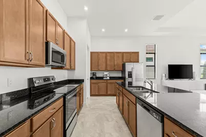 11356 SW Pietra Way, Port Saint Lucie, FL 34987 - Photo 4