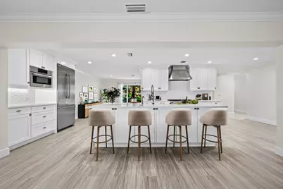 12831 S Shore Drive, Palm Beach Gardens, FL 33410 - Photo 10