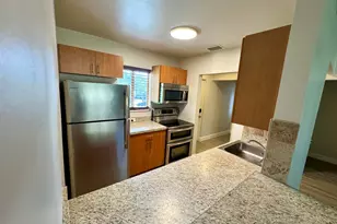 836 SW 9th St Cir, Boca Raton, FL 33486 - Photo 4