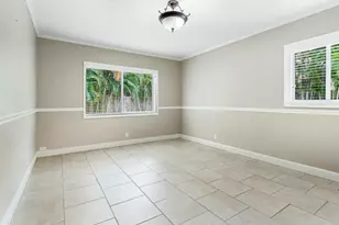 121 NE Spanish Ct, Boca Raton, FL 33432 - Photo 20