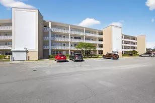 334 Dover Unit, West Palm Beach, FL 33417 - Photo 1