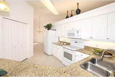 502 Cross Creek Circle, Sebastian, FL 32958 - Photo 8