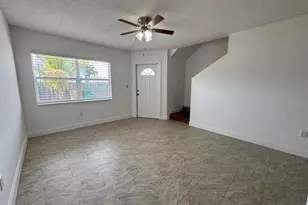 3662 SW 59th Ave, Davie, FL 33314 - Photo 4