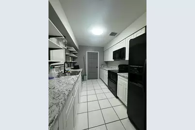 614 SW Lakehurst Drive, Port Saint Lucie, FL 34983 - Photo 2