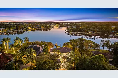 19651 Riverside Drive, Jupiter, FL 33469 - Photo 4