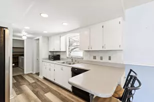 4194 Honeysuckle Ave, Palm Beach Gardens, FL 33410 - Photo 12