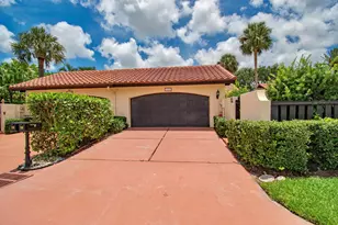 21662 San Simeon Cir, Boca Raton, FL 33433 - Photo 4