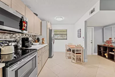 23466 SW Lyons Road, Unit #501, Boca Raton, FL 33428 - Photo 6