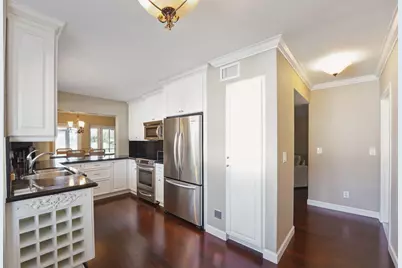 100 Pelican Pointe Drive, Unit #101, Delray Beach, FL 33483 - Photo 8