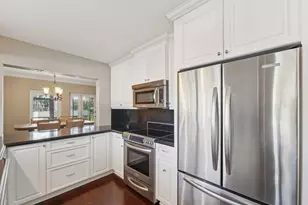 100 Pelican Pointe Dr, Delray Beach, FL 33483 - Photo 10