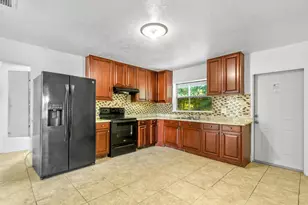 3122 Duban Terrace, Fort Pierce, FL 34982 - Photo 4