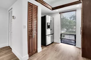 1701 Presidential Way, West Palm Beach, FL 33401 - Photo 10