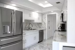 11811 Ave Of The Pga Unit, Palm Beach Gardens, FL 33418 - Photo 2