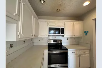 1150 Boxwood Drive, Unit #202, Delray Beach, FL 33445 - Photo 10