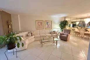 4725 Lucerne Lakes Blvd E, Lake Worth, FL 33467 - Photo 12