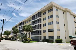 55 SW 2nd Ave, Boca Raton, FL 33432 - Photo 1