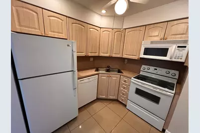 55 SW 2nd Avenue, Unit #509, Boca Raton, FL 33432 - Photo 4