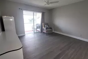 35 Somerset B, West Palm Beach, FL 33417 - Photo 12