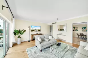 250 N Bradley Pl, Palm Beach, FL 33480 - Photo 16