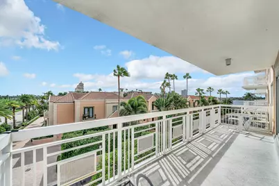 250 N Bradley Place, Unit #402, Palm Beach, FL 33480 - Photo 14