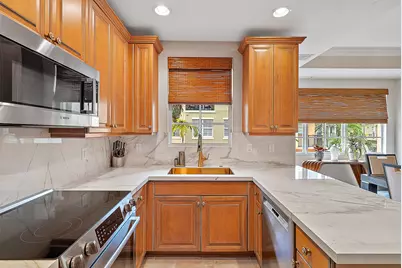 2504 Gardens Parkway, Palm Beach Gardens, FL 33410 - Photo 10