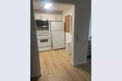 90 Mansfield C, Boca Raton, FL 33434 - Photo 2