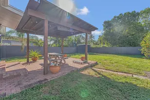 818 Kaye St, West Palm Beach, FL 33405 - Photo 14