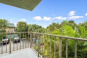 1805 Fairview Villas Dr, Palm Springs, FL 33406 - Photo 28