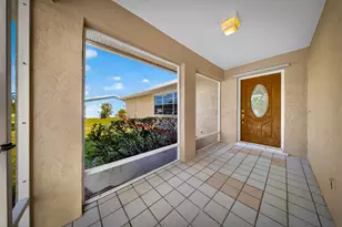 649 SE Clifton Ln, Port Saint Lucie, FL 34983 - Photo 6