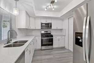 11631 NW 32nd Manor, Sunrise, FL 33323 - Photo 8