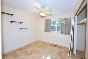 401 SE Tranquilla Ave, Port Saint Lucie, FL 34983 - Photo 28