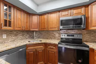 4145 Village Dr, Delray Beach, FL 33445 - Photo 6