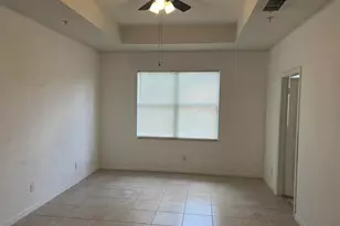 954 Pipers Cay Dr, West Palm Beach, FL 33415 - Photo 4