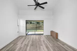 362 SE Crosspoint Dr, Port Saint Lucie, FL 34983 - Photo 16