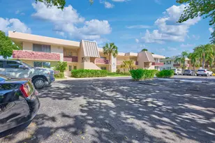 3001 S Palm Aire Dr, Pompano Beach, FL 33069 - Photo 6