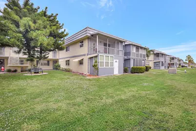 566 Brittany, Unit #L, Delray Beach, FL 33446 - Photo 22