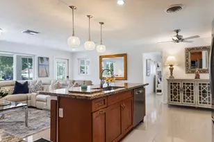 301 NE 23rd St, Boca Raton, FL 33431 - Photo 16