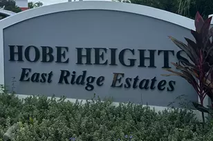 8812 SE Sandridge Ave, Hobe Sound, FL 33455 - Photo 20