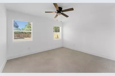 829 Bayberry Drive, Unit #B, Lake Park, FL 33403 - Photo 6