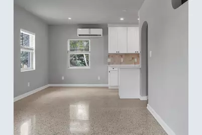 17 S Ocean Breeze, Unit #4, Lake Worth Beach, FL 33460 - Photo 4