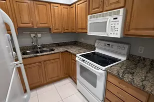 2335 SW 22nd Ave, Delray Beach, FL 33445 - Photo 8