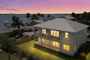 1013 NE Orange Ave, Jensen Beach, FL 34957 - Photo 18